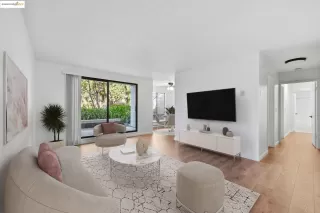 Browse active condo listings in WATERGATE