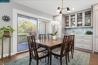 Photo #2: 41116285 Listing