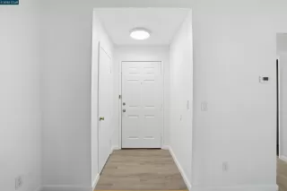 Photo #3: 41116298 Listing