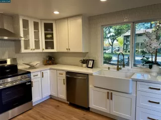 Photo #2: 41116324 Listing 