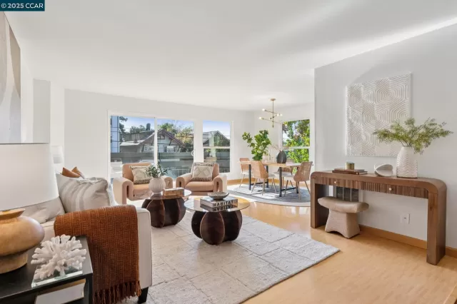 MLS: 41116344 Condo For Sale