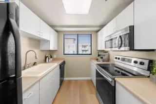 Photo #3: 41116365 Listing