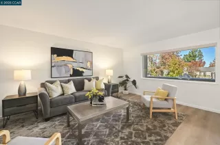 Photo #6: 41116382 Listing