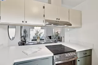 Photo #4: 41116389 Listing