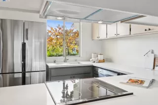 Photo #5: 41116389 Listing