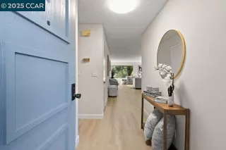 Photo #2: 41116393 Listing