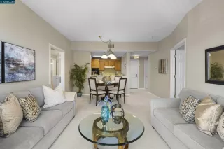 Photo #3: 41116428 Listing