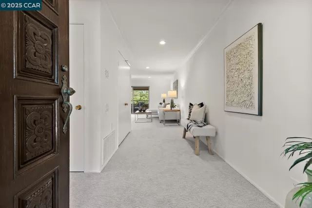 MLS: 41116548 Condo For Sale