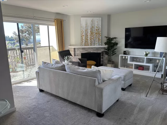 MLS: 41116625 Condo For Sale