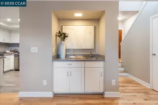 Photo #5: 41116636 Listing