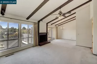 Photo #2: 41116639 Listing 