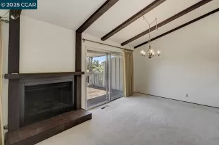 Photo #3: 41116639 Listing 