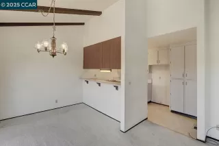 Photo #4: 41116639 Listing 