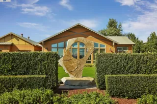 Photo #4: 41116677 Listing 