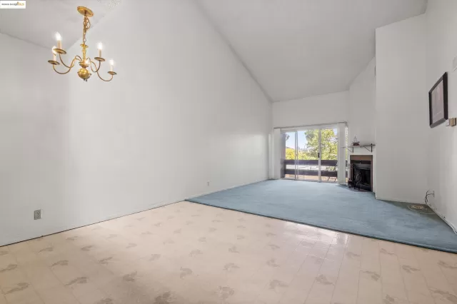 MLS: 41116697 Condo For Sale