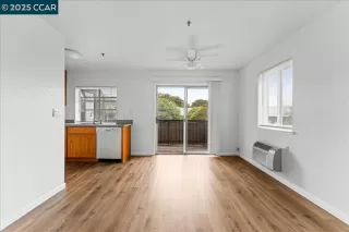 Photo #6: 41116786 Listing