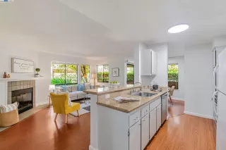 Photo #3: 41116795 Listing