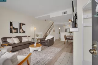 Photo #4: 41116805 Listing