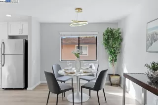 Photo #5: 41116810 Listing