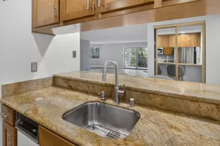 Photo #6: 41116827 Listing