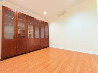 Photo #5: 41116920 Listing