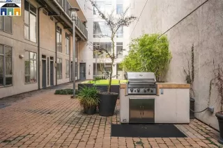 Photo #5: 41116924 Listing