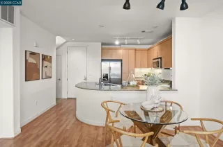 Photo #6: 41116929 Listing 