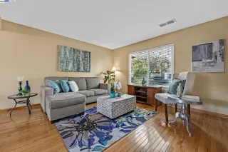 Photo #2: 41117039 Listing 