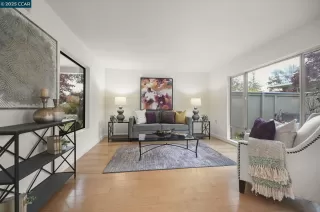 Photo #5: 41117043 Listing 