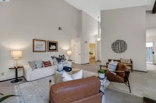 Photo #6: 41117178 Listing