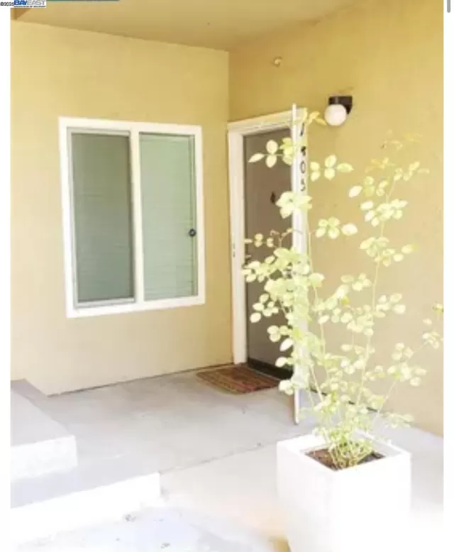 MLS: 41117201 Condo For Sale