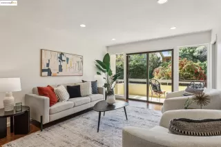 Photo #1: 41117212 Listing 