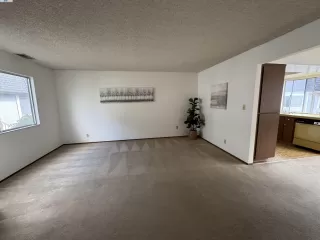 Photo #4: 41117224 Listing 