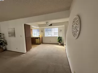 Photo #6: 41117224 Listing 