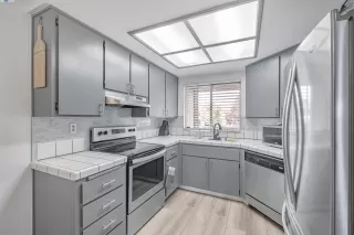 Photo #5: 41117240 Listing 