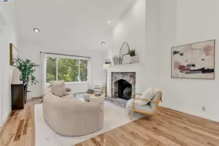 Photo #6: 41117250 Listing 