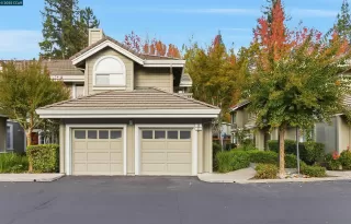 More Details about MLS # 41117258 : 28 DANVILLE OAK PL