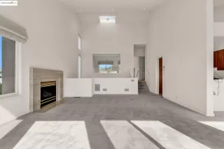 Photo #6: 41117272 Listing