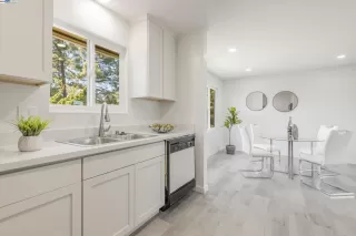 Photo #4: 41117275 Listing 