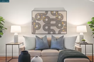 Photo #2: 41117284 Listing 