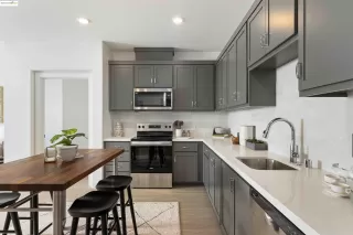 Photo #3: 41117290 Listing