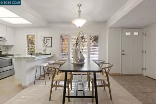 Photo #2: 41117334 Listing 