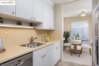 Photo #6: 41117452 Listing 