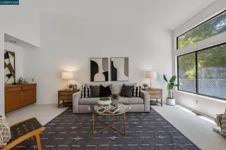 Photo #6: 41117456 Listing