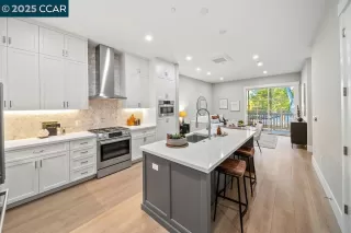 Photo #6: 41117472 Listing 