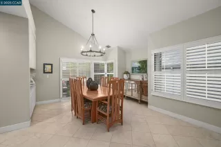 Photo #5: 41117478 Listing 