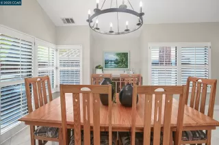 Photo #6: 41117478 Listing 