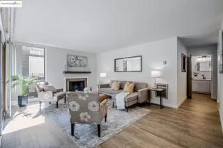 Photo #2: 41117486 Listing 