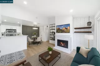 Photo #4: 41117598 Listing