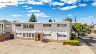 Photo #5: 41117607 Listing